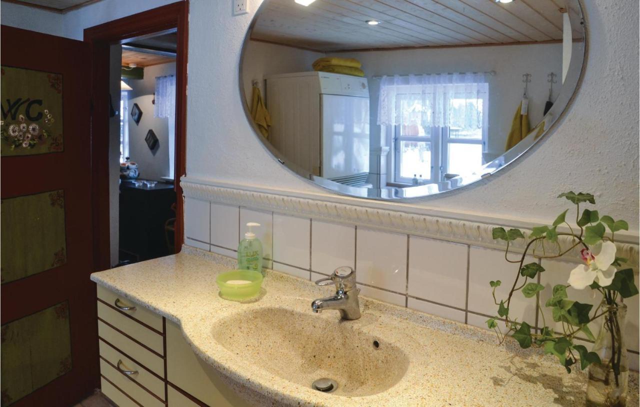 Lovely Home In Give With House A Panoramic View Exterior foto