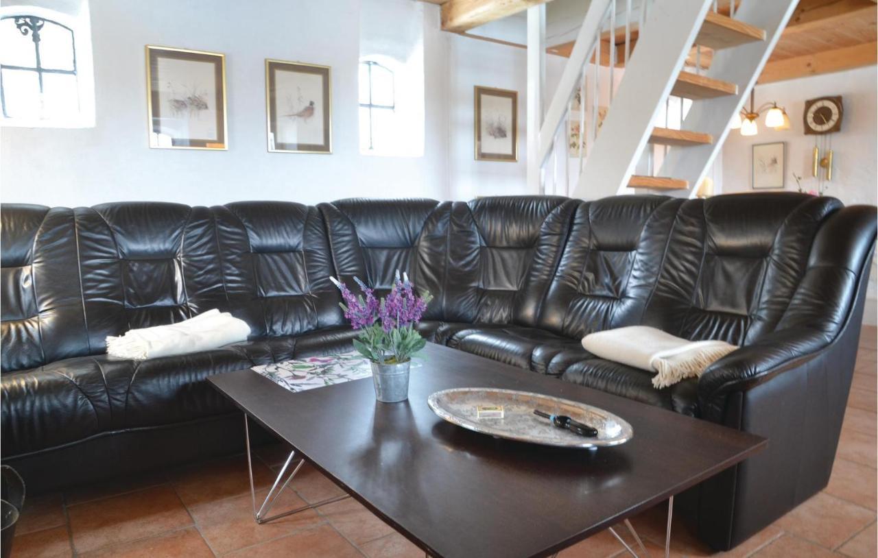 Lovely Home In Give With House A Panoramic View Exterior foto